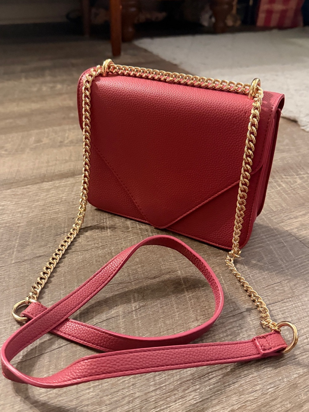 Women's Magenta Pink Chain Shoulder Bag - Sleek Envelope Crossbody